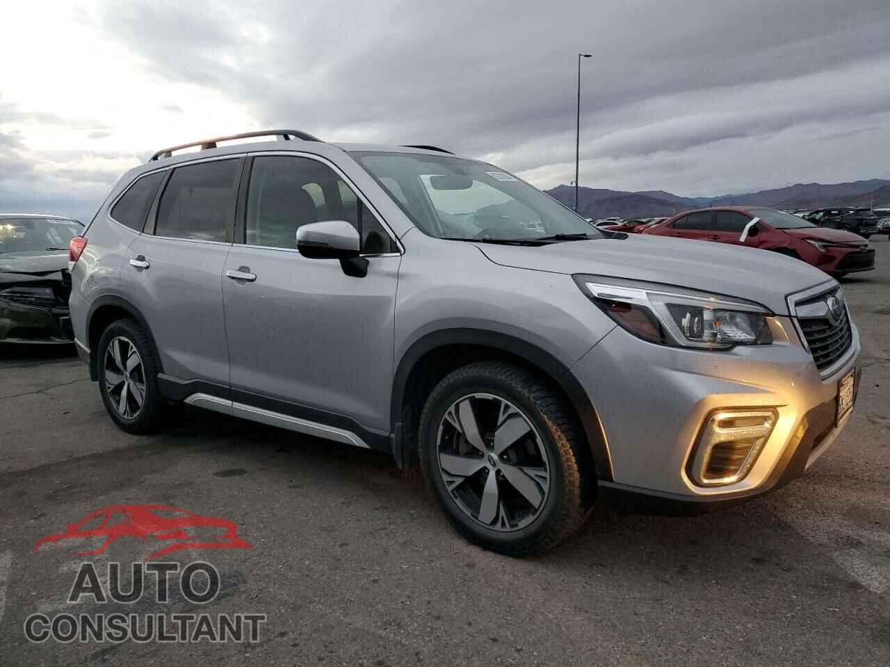 SUBARU FORESTER 2019 - JF2SKAWC8KH456019