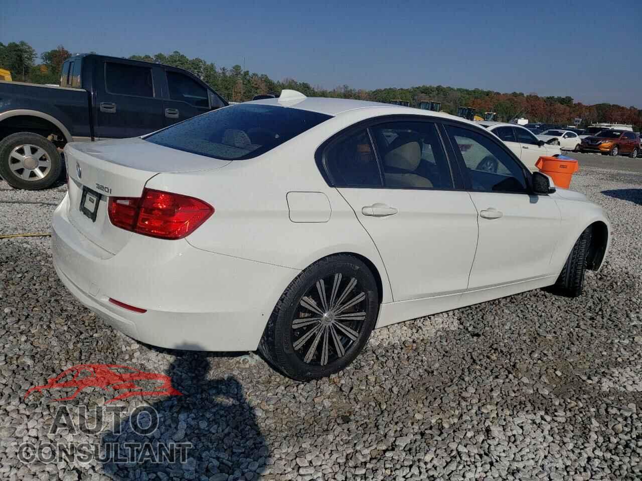 BMW 3 SERIES 2013 - WBA3B1C57DF462771