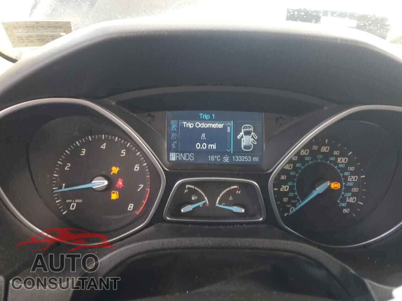 FORD FOCUS 2012 - 1FAHP3M29CL135255