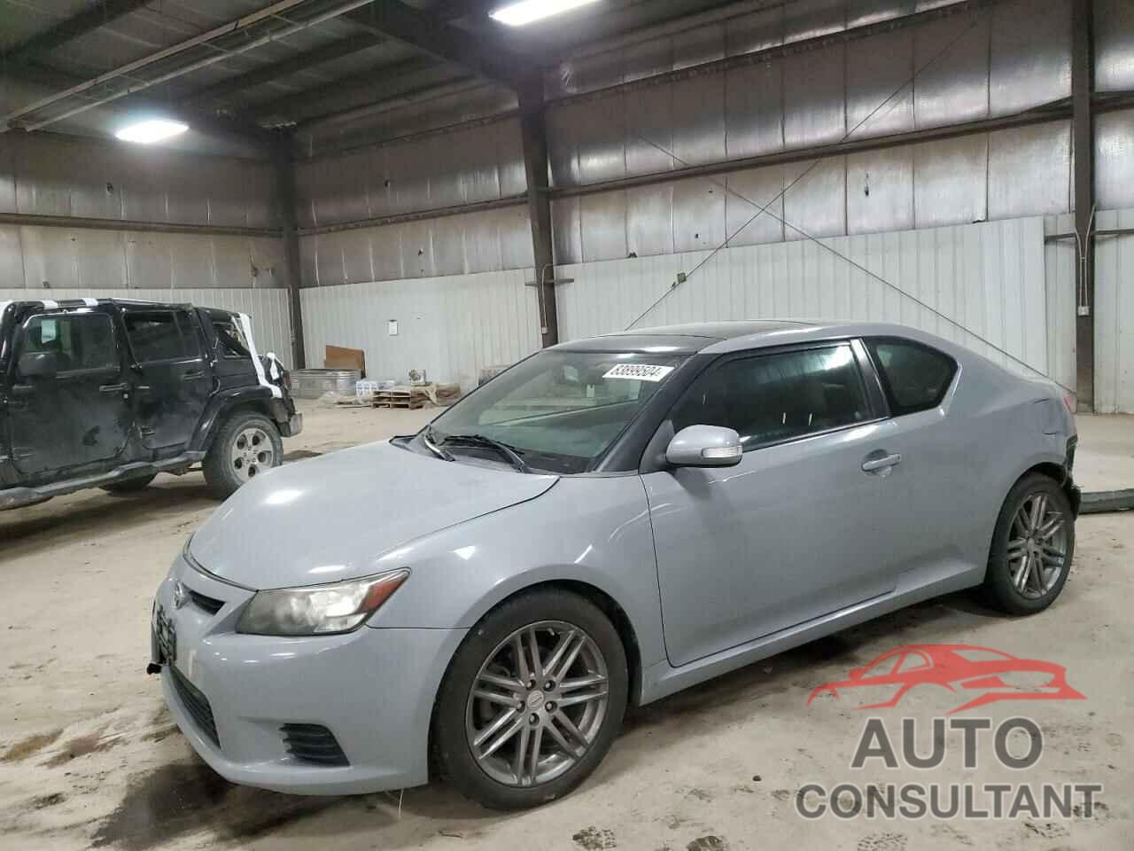 TOYOTA SCION 2011 - JTKJF5C79B3001604
