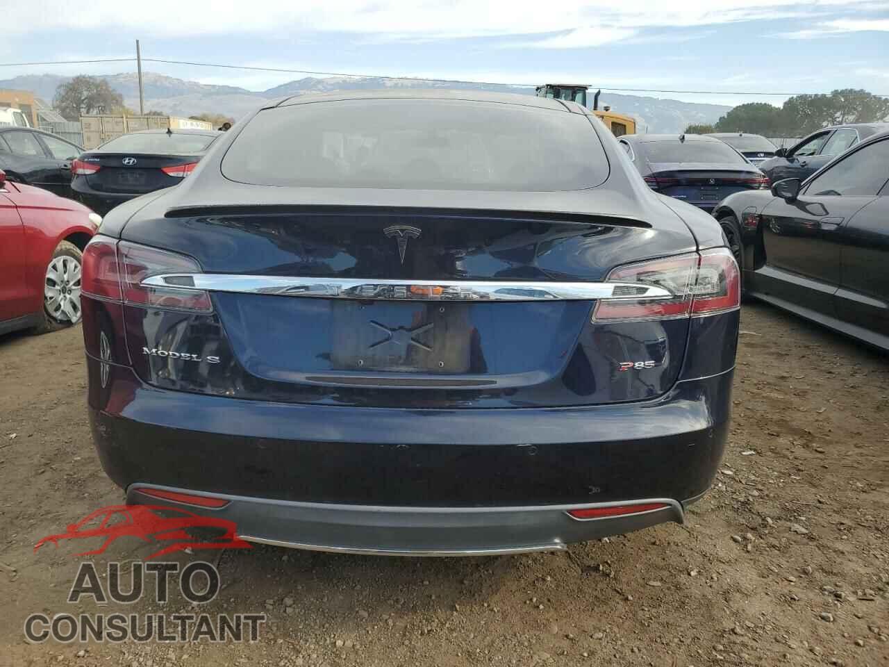 TESLA MODEL S 2014 - 5YJSA1H1XEFP56145