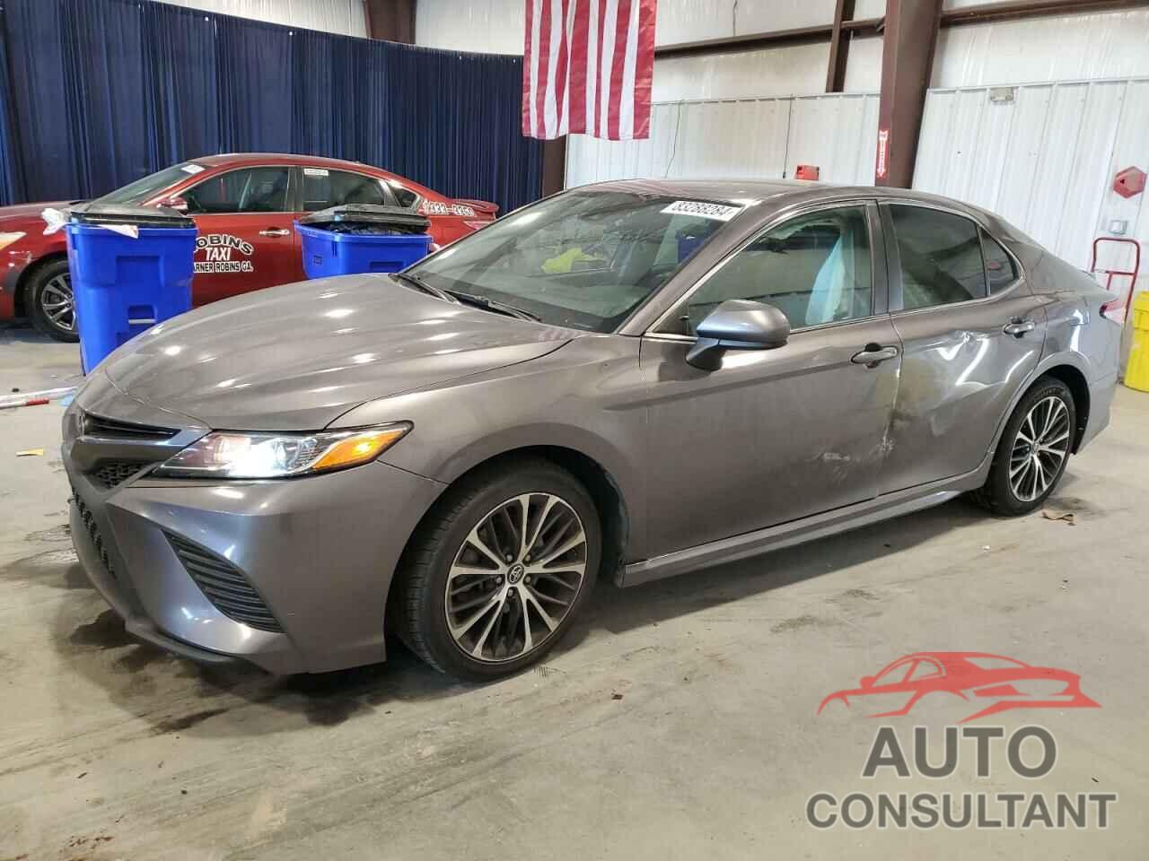 TOYOTA CAMRY 2019 - 4T1B11HK1KU199665