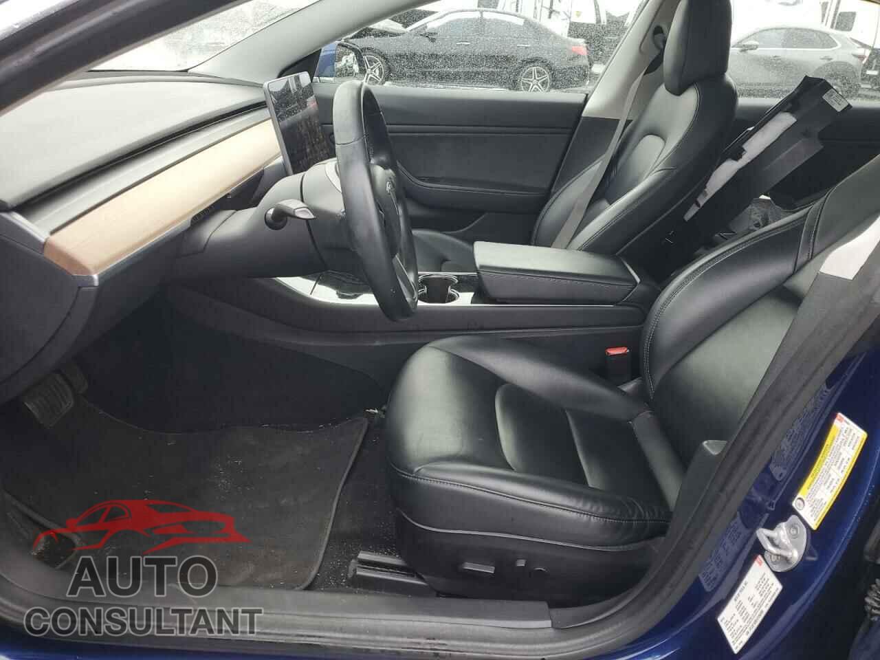 TESLA MODEL 3 2018 - 5YJ3E1EB3JF090066