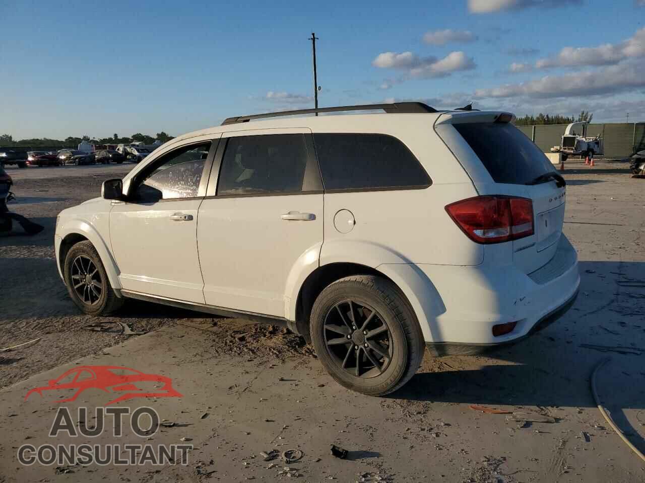 DODGE JOURNEY 2015 - 3C4PDCBB9FT604726