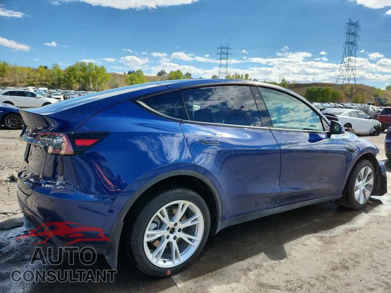 TESLA MODEL Y 2022 - 7SAYGDEE2NF371277
