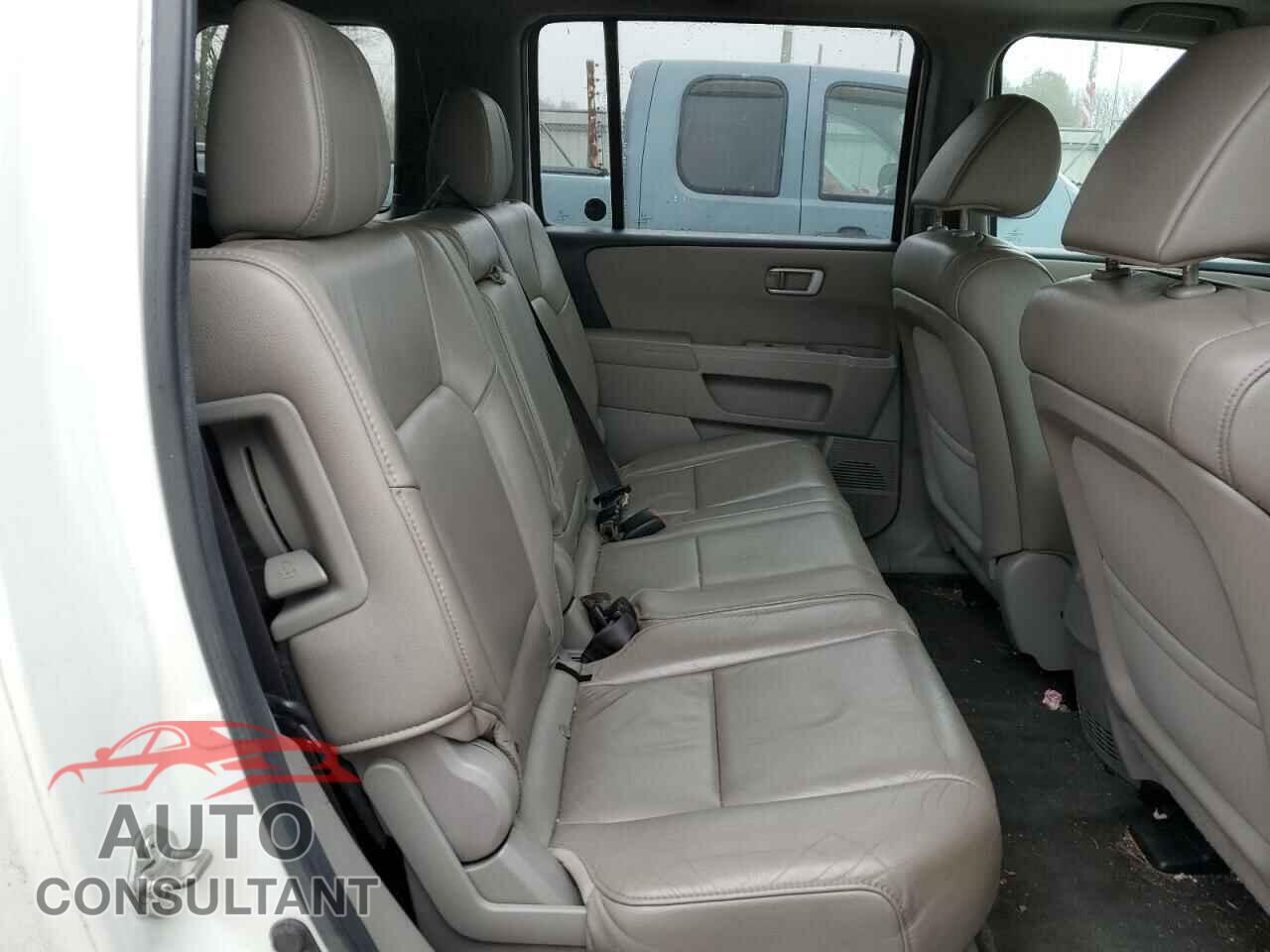 HONDA PILOT 2013 - 5FNYF4H7XDB018362