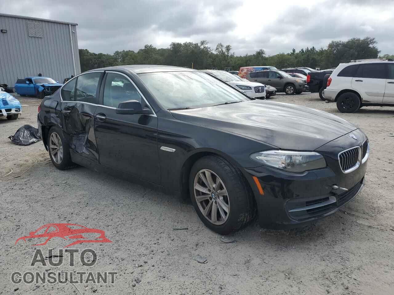 BMW 5 SERIES 2014 - WBA5A5C58ED511377
