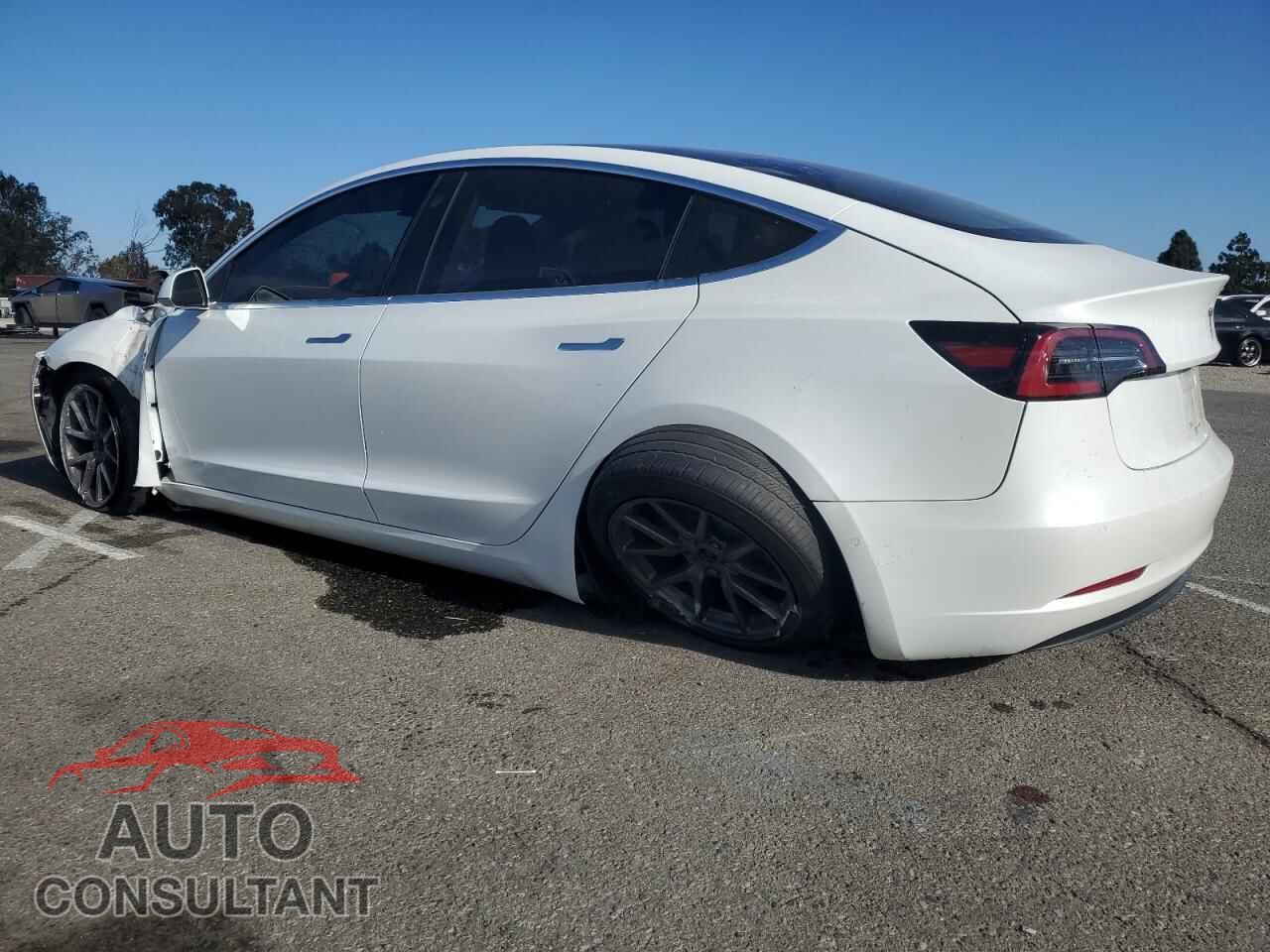 TESLA MODEL 3 2018 - 5YJ3E1EA6JF043833