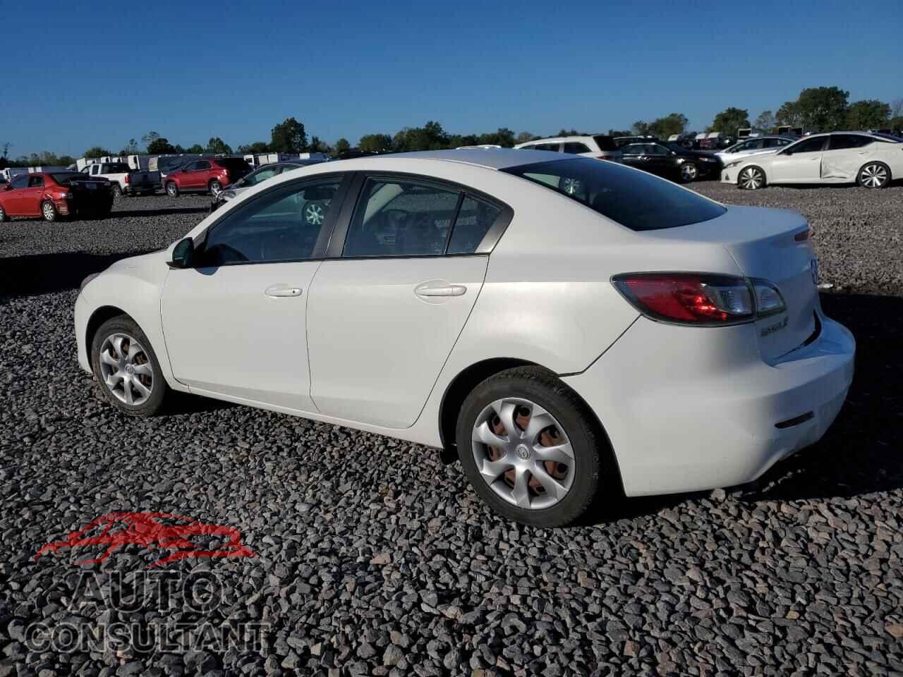 MAZDA 3 2013 - JM1BL1UP7D1834697