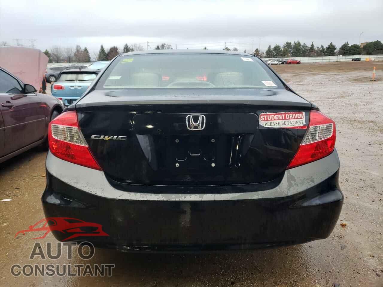 HONDA CIVIC 2012 - 19XFB2F58CE069680
