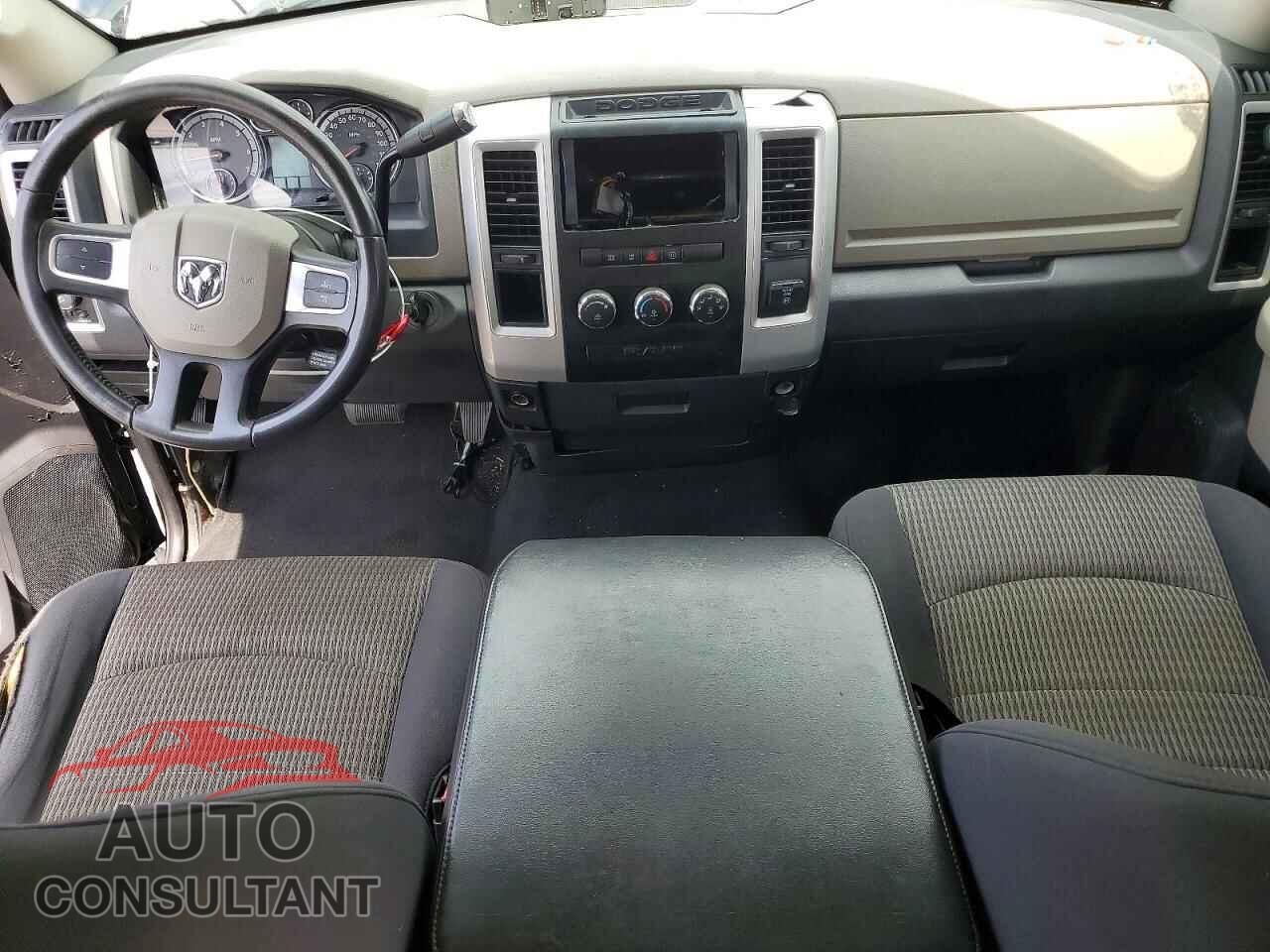 DODGE RAM 1500 2009 - 1D3HB18TX9S707732