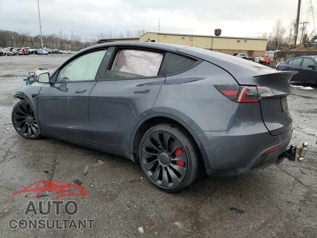 TESLA MODEL Y 2023 - 7SAYGDEFXPF698487