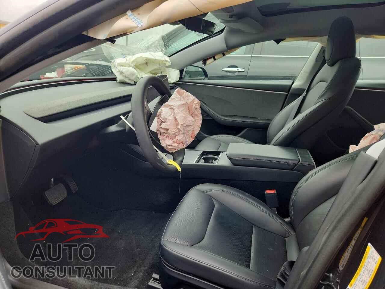 TESLA MODEL 3 2024 - 5YJ3E1EA2RF873334