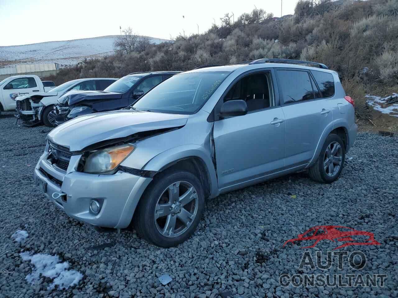 TOYOTA RAV4 2009 - JTMZF32V29D010261