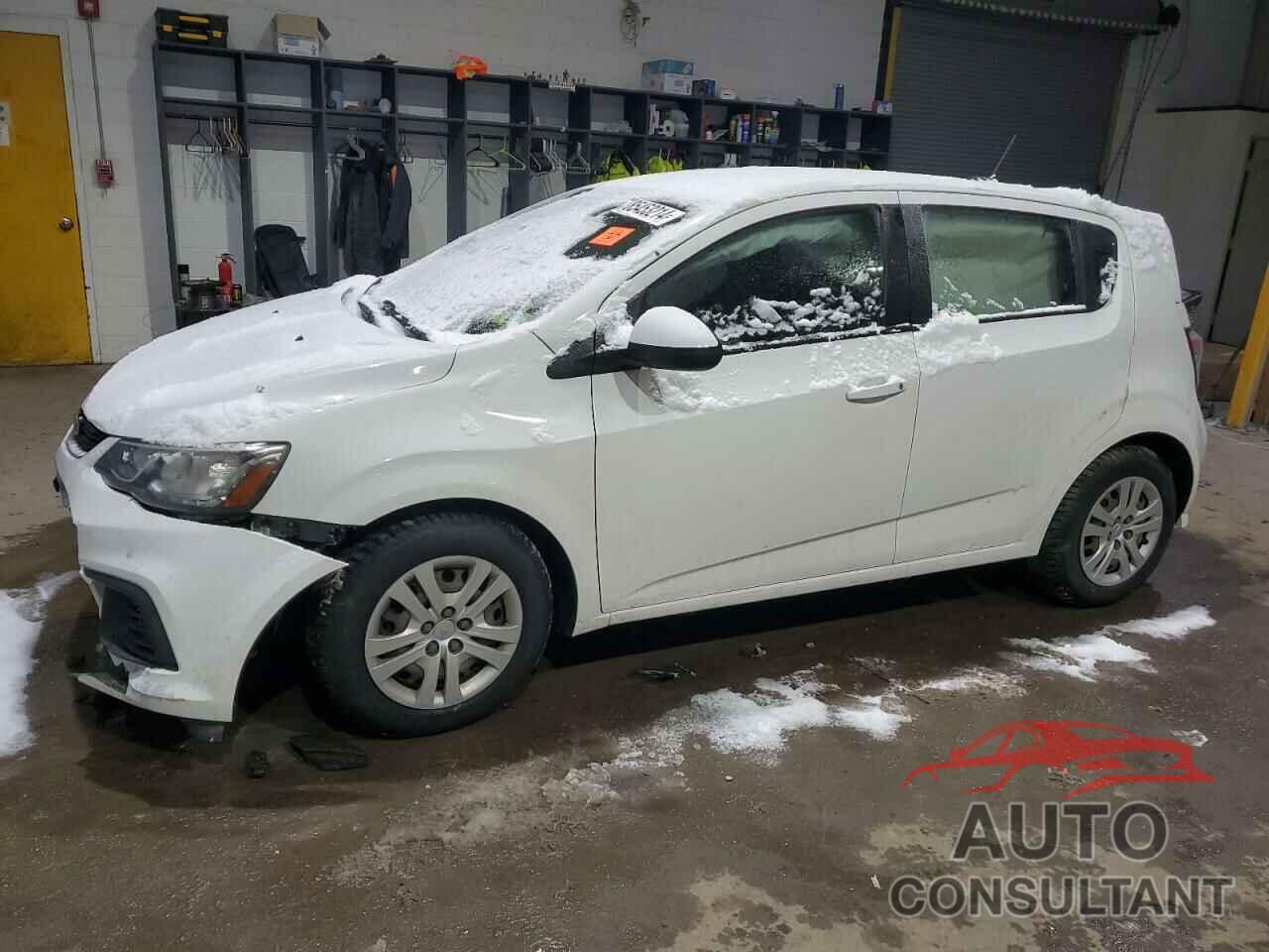 CHEVROLET SONIC 2017 - 1G1JG6SG0H4155416