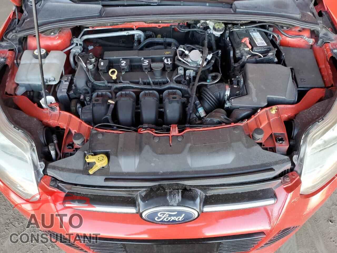 FORD FOCUS 2012 - 1FAHP3M21CL382897