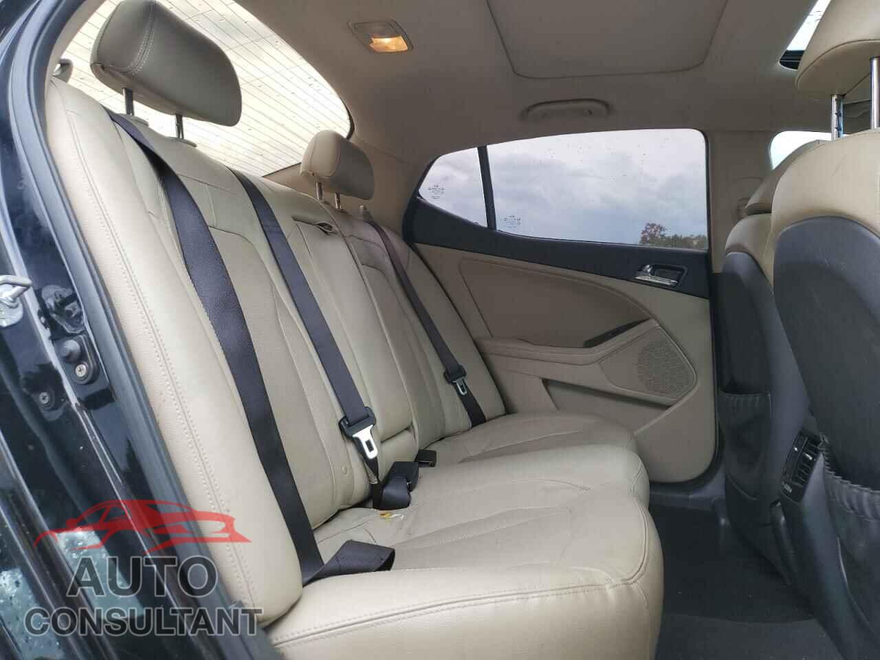 KIA OPTIMA 2011 - KNAGN4A77B5095145