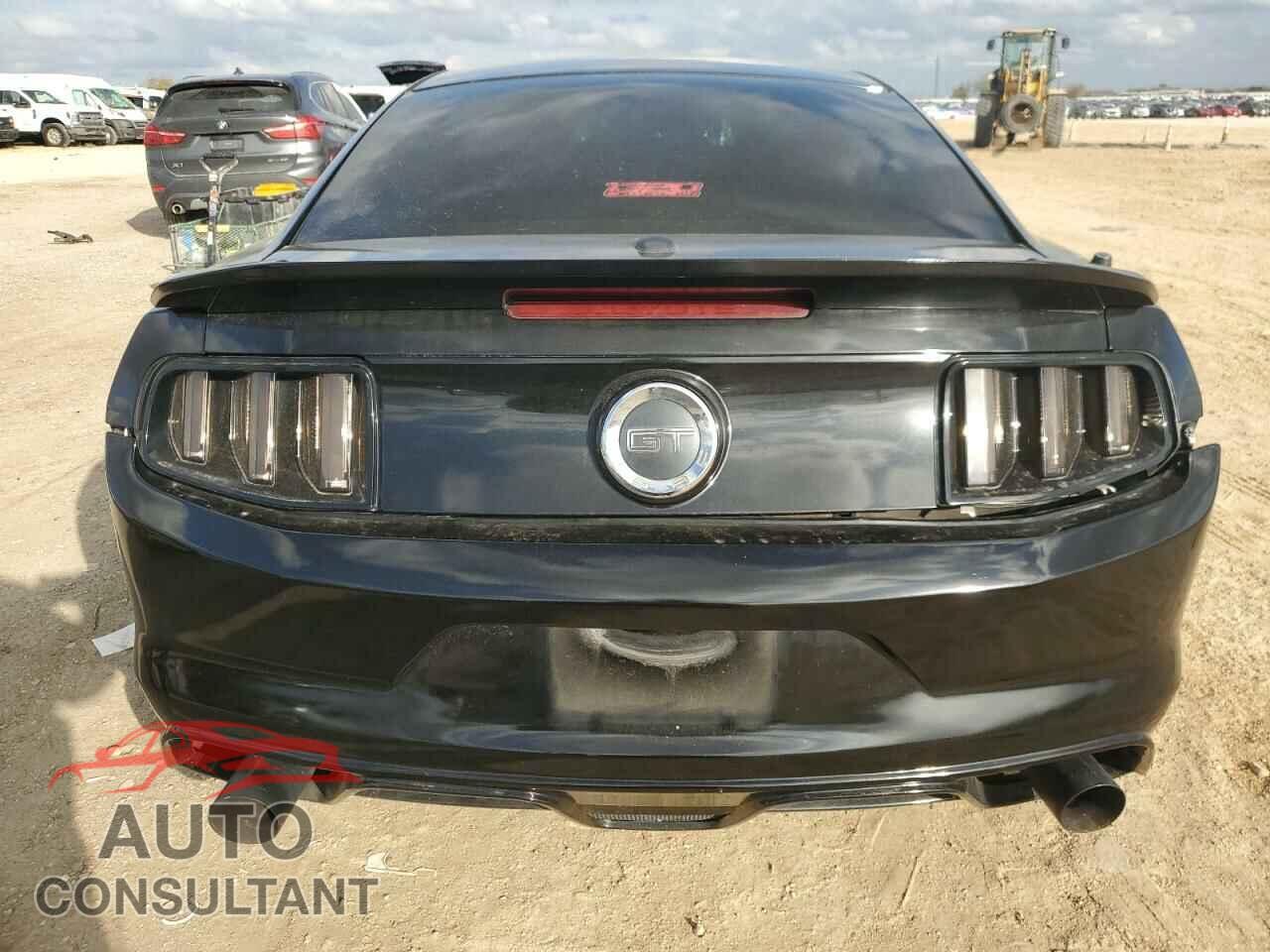 FORD MUSTANG 2014 - 1ZVBP8CF8E5320998