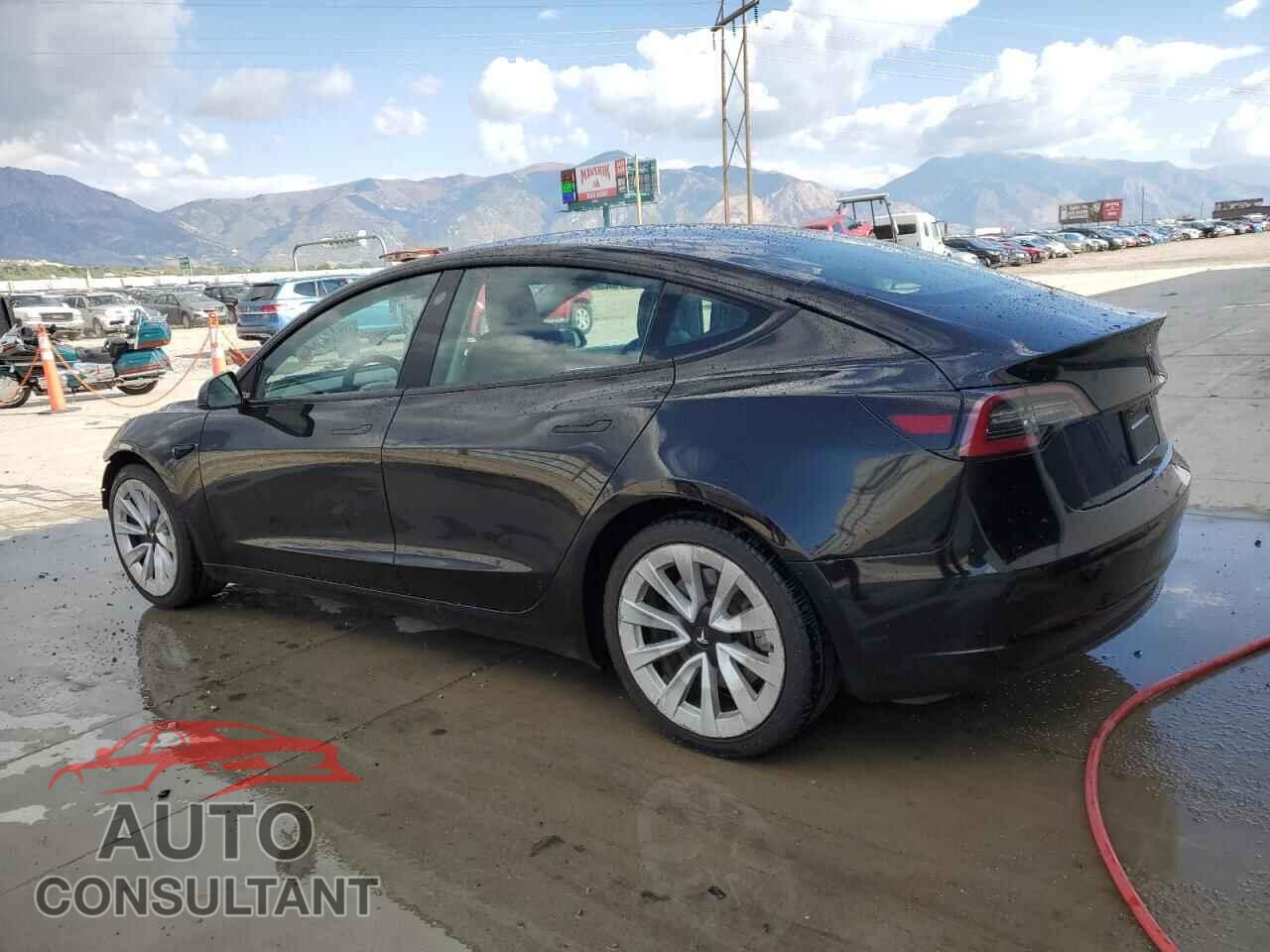 TESLA MODEL 3 2022 - 5YJ3E1EA6NF371713