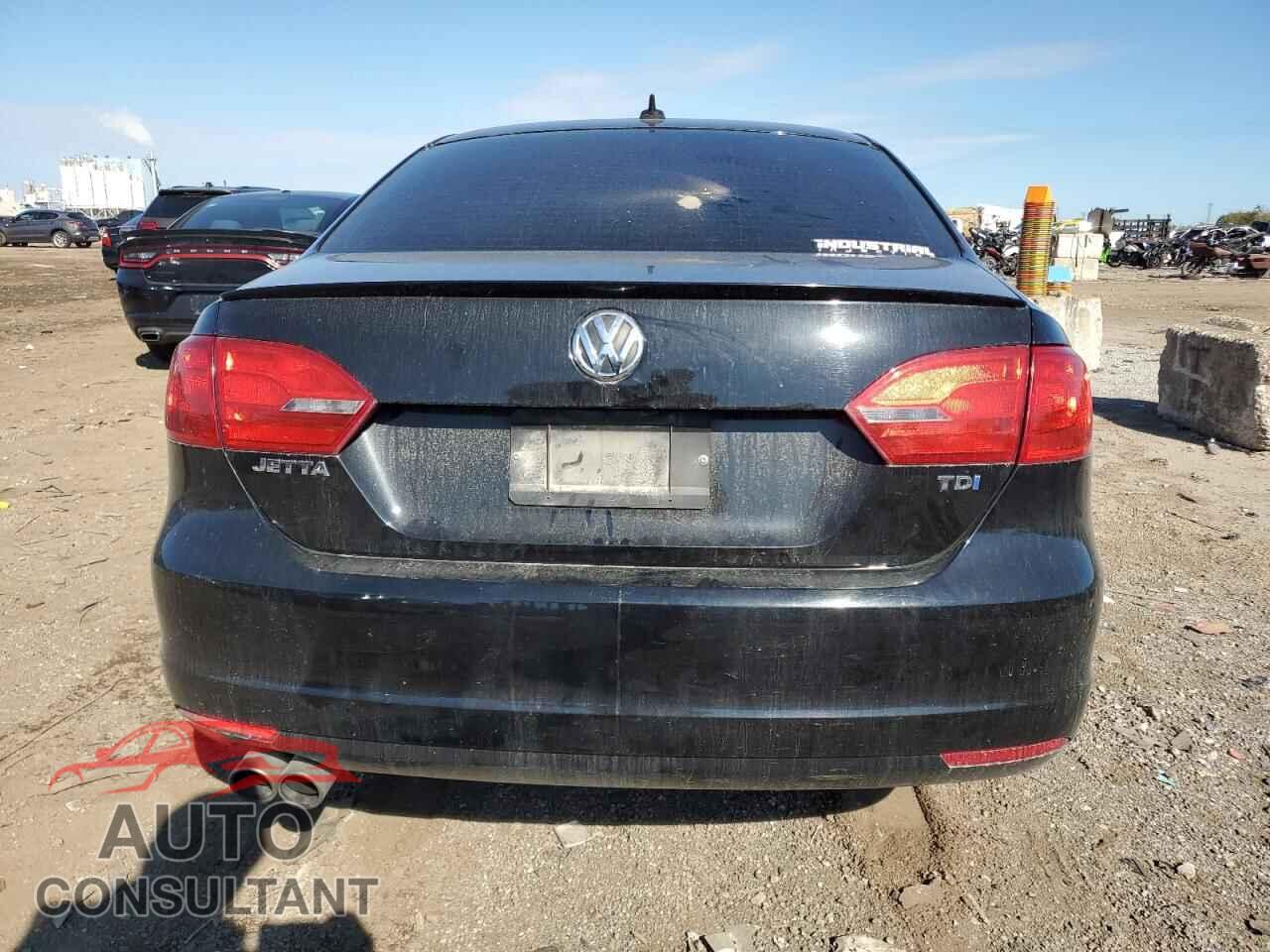 VOLKSWAGEN JETTA 2011 - 3VWLL7AJ2BM087675