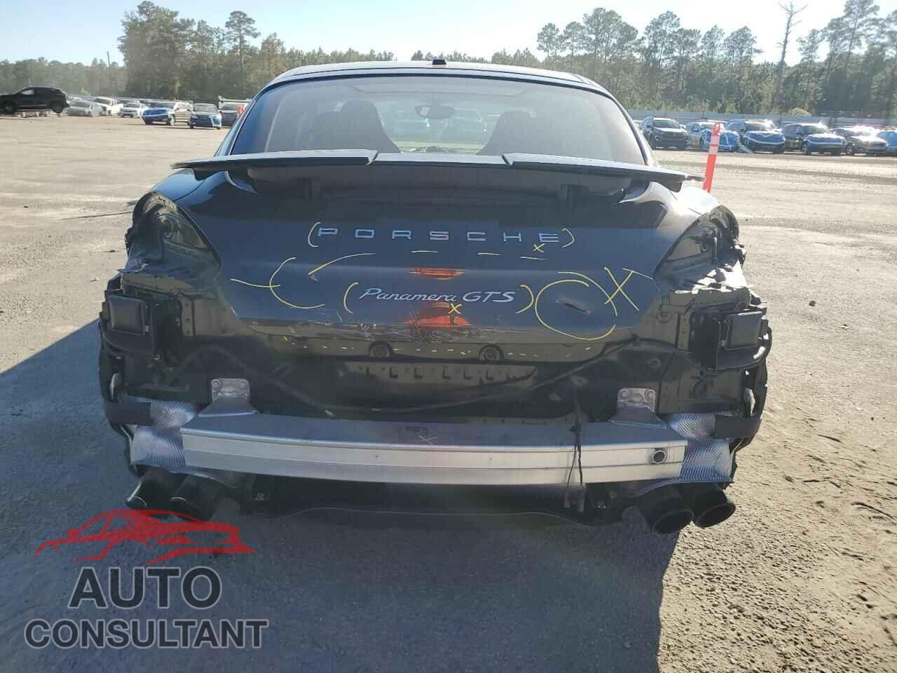 PORSCHE PANAMERA 2016 - WP0AF2A79GL081471