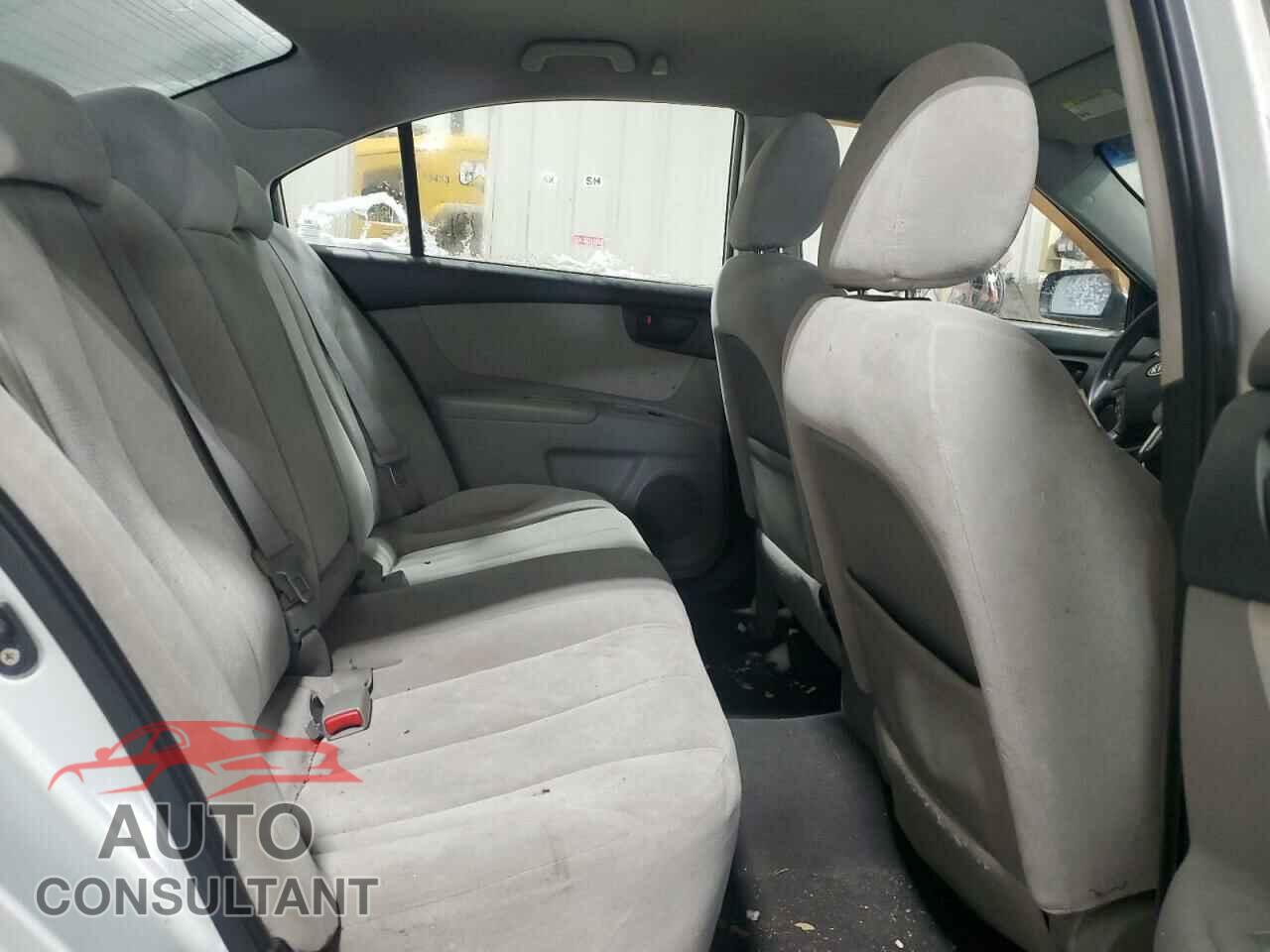 KIA OPTIMA 2010 - KNAGG4A83A5380877