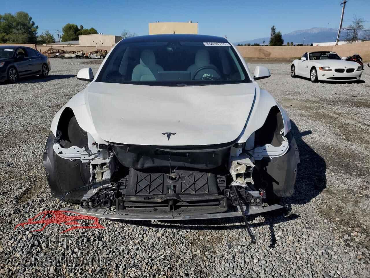 TESLA MODEL 3 2021 - 5YJ3E1EB4MF015669