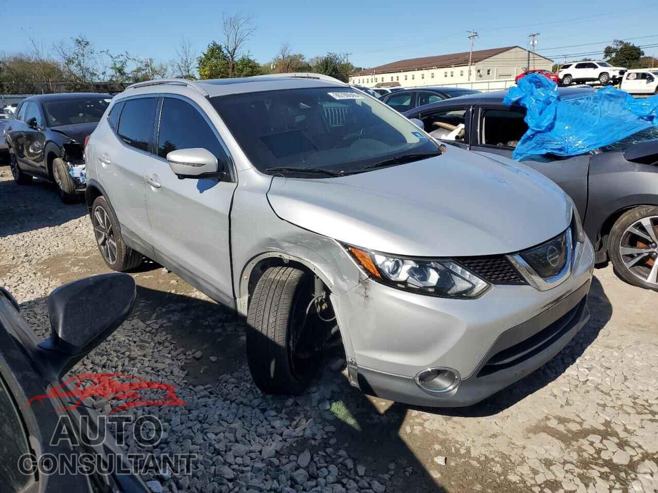 NISSAN ROGUE 2018 - JN1BJ1CR1JW202062