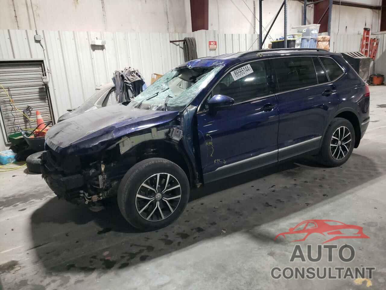 VOLKSWAGEN TIGUAN 2021 - 3VV3B7AX8MM136800