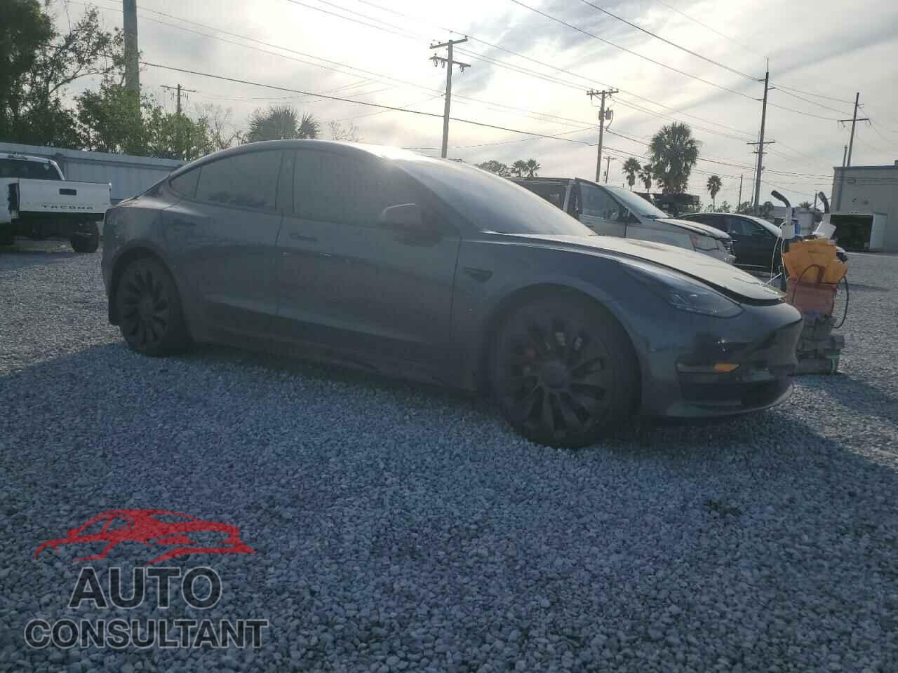 TESLA MODEL 3 2022 - 5YJ3E1EC5NF268932