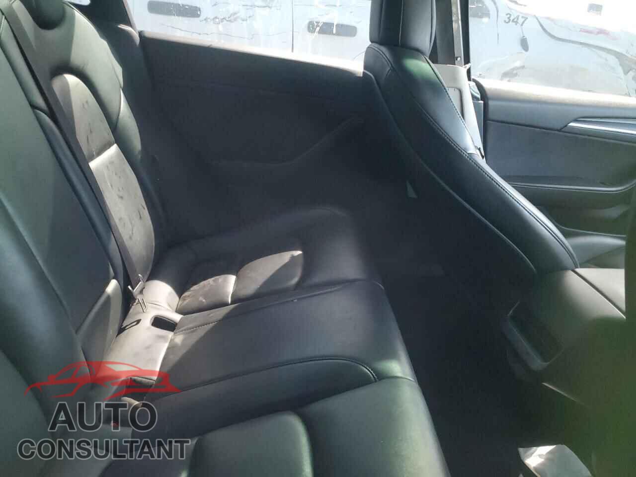 TESLA MODEL 3 2022 - 5YJ3E1EA3NF185238