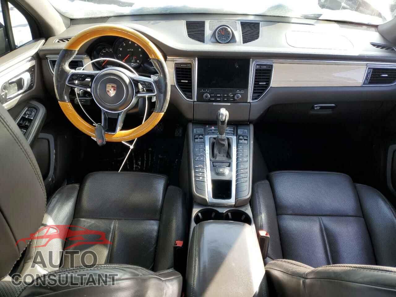 PORSCHE MACAN 2017 - WP1AG2A58HLB50677