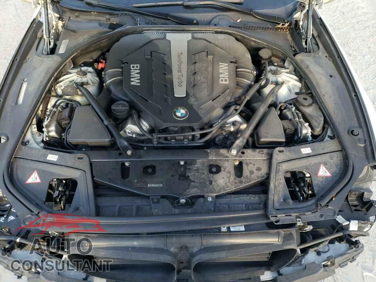 BMW 5 SERIES 2014 - WBAKP9C52ED692002