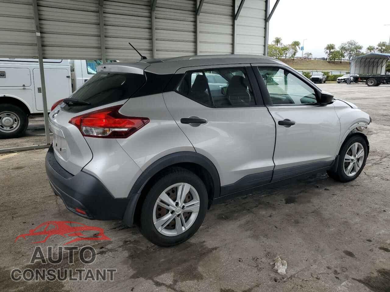 NISSAN KICKS 2019 - 3N1CP5CU0KL537836