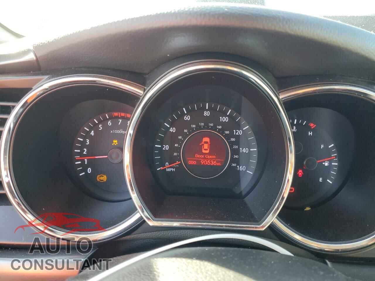 KIA OPTIMA 2011 - KNAGM4A78B5115681