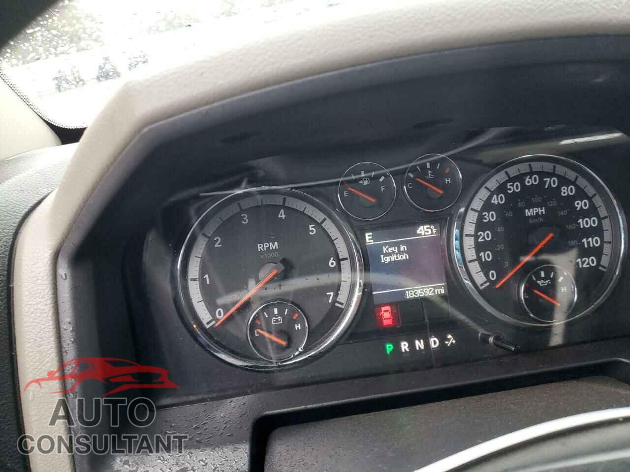 DODGE RAM 1500 2012 - 1C6RD7LT0CS187864