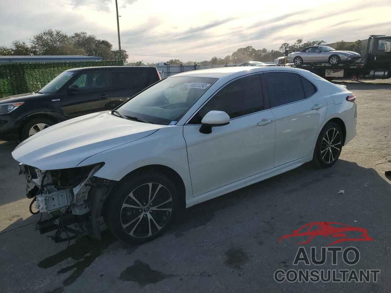 TOYOTA CAMRY 2018 - JTNB11HK8J3024673
