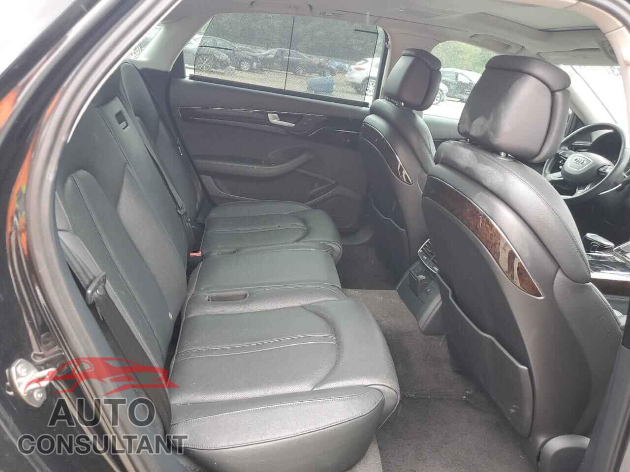 AUDI A8 2012 - WAURVAFD7CN010537