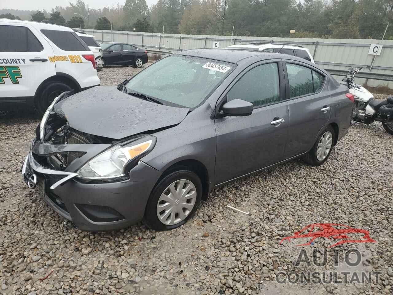 NISSAN VERSA 2018 - 3N1CN7AP5JL868084