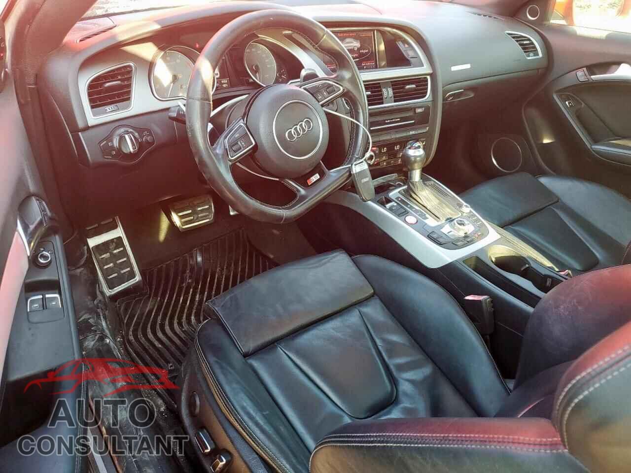 AUDI S5/RS5 2015 - WAUCGAFR1FA038227
