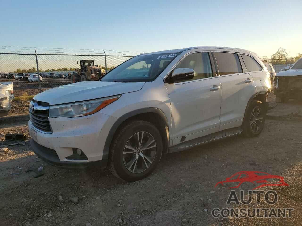 TOYOTA HIGHLANDER 2016 - 5TDKKRFH9GS150085