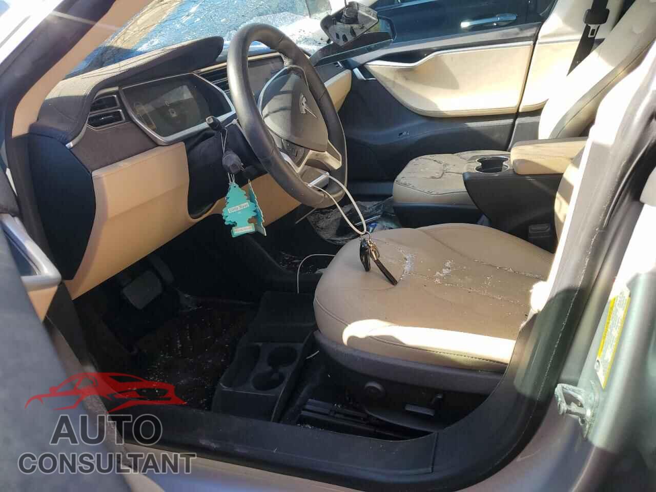 TESLA MODEL S 2013 - 5YJSA1CN5DFP15737