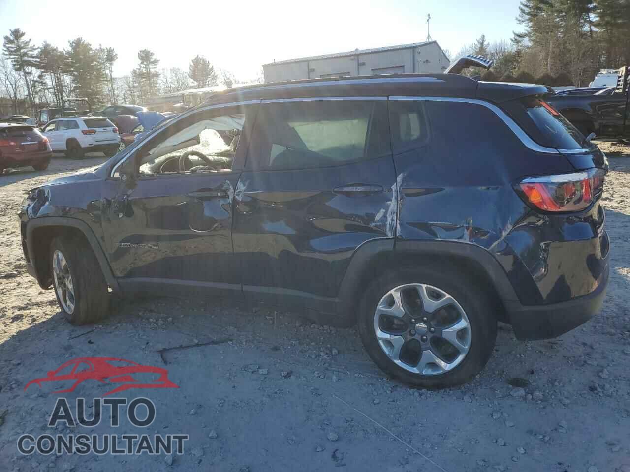JEEP COMPASS 2018 - 3C4NJDCB7JT400312