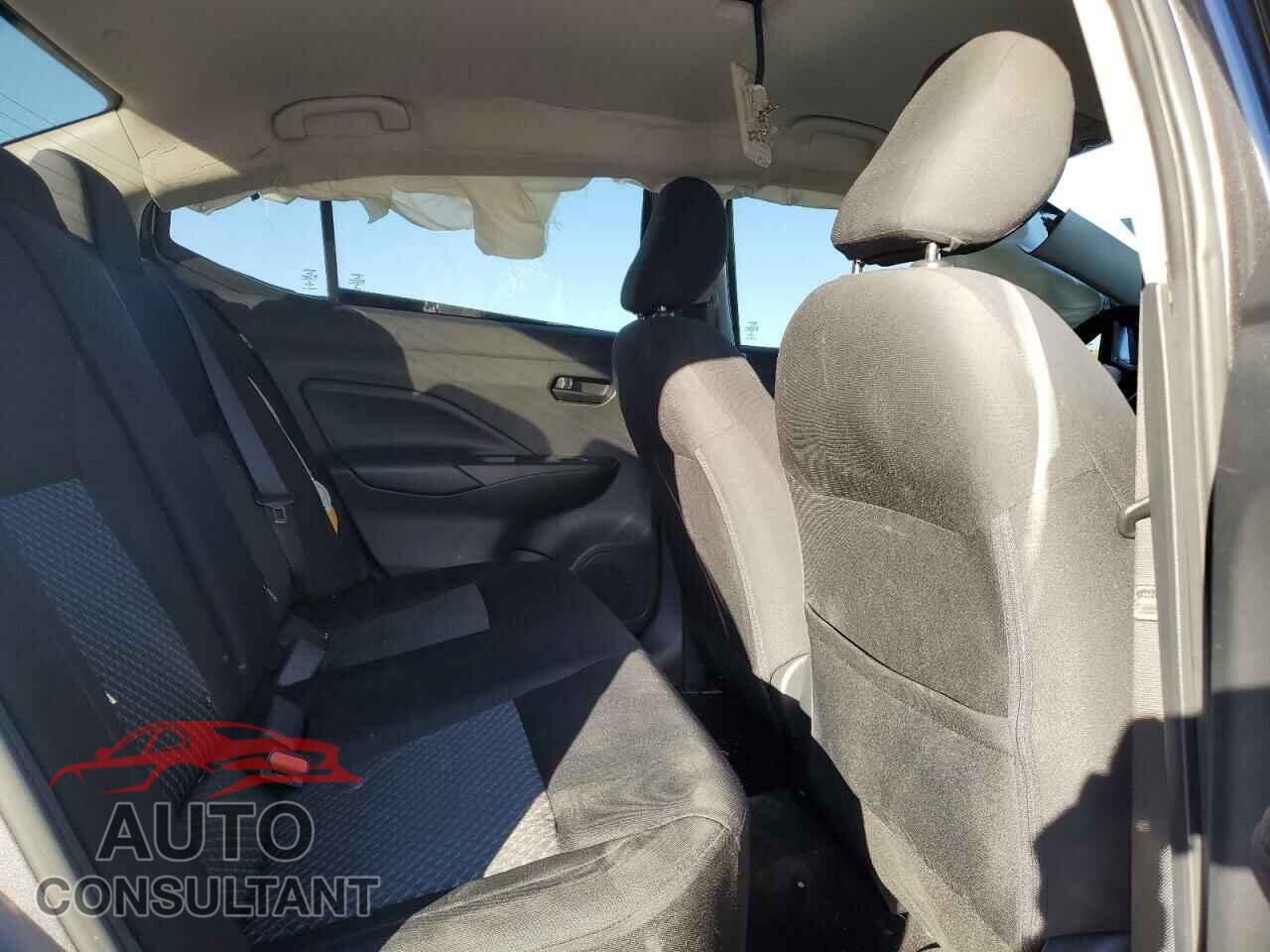 NISSAN VERSA 2020 - 3N1CN8DV3LL802667