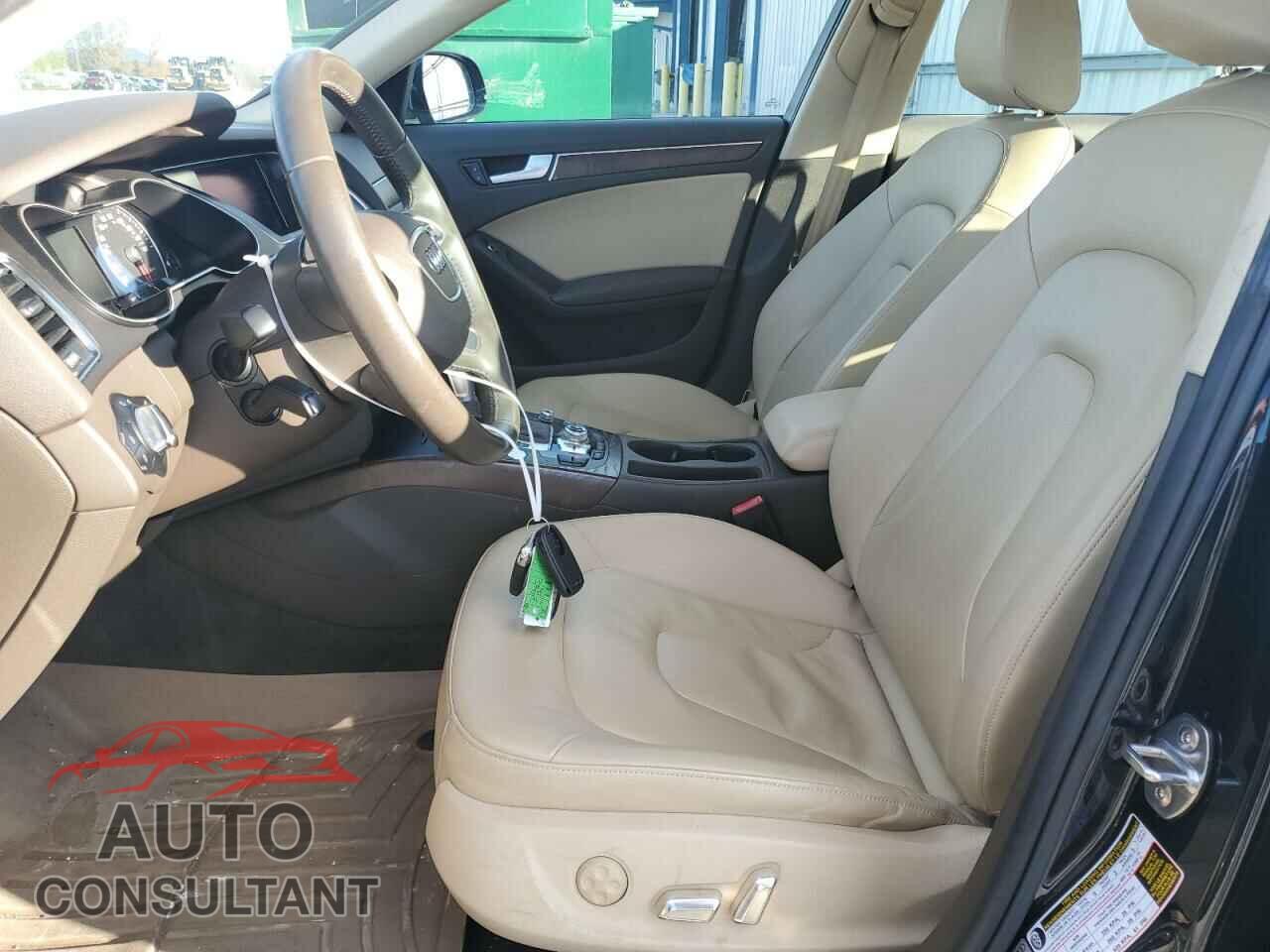 AUDI A4 2013 - WAUFFAFL0DN023042