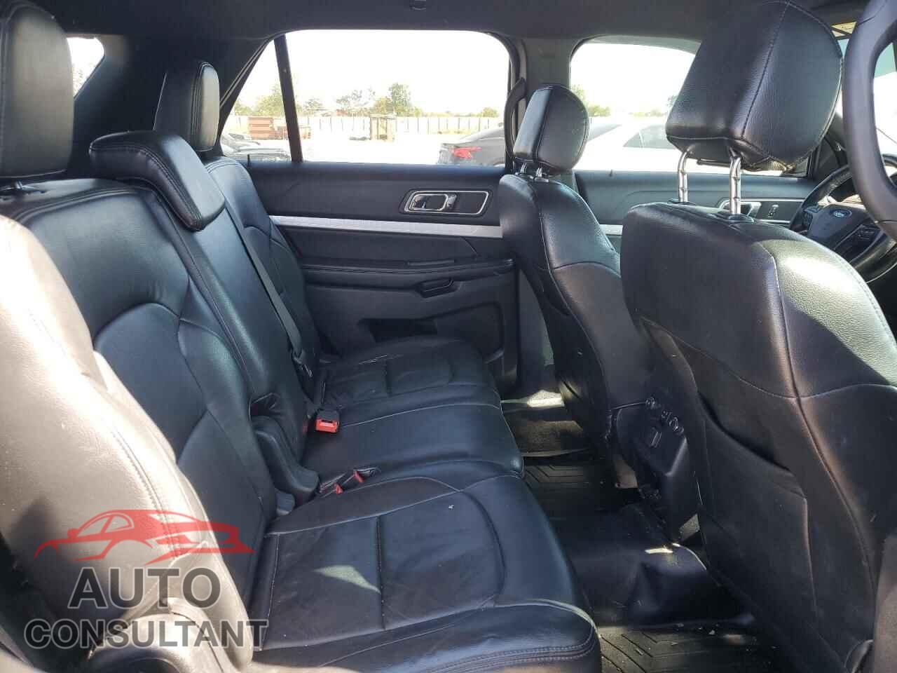 FORD EXPLORER 2017 - 1FM5K8D86HGD97582