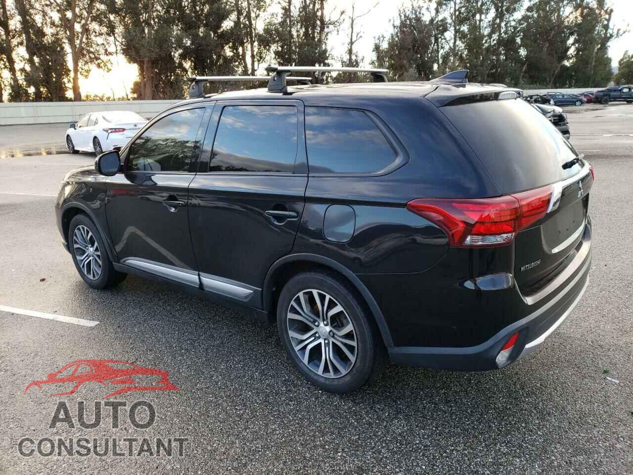 MITSUBISHI OUTLANDER 2017 - JA4AD2A33HZ067951