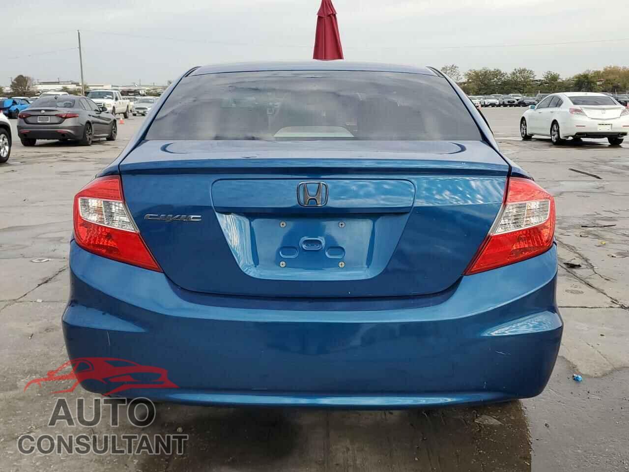 HONDA CIVIC 2012 - 2HGFB2F57CH538585