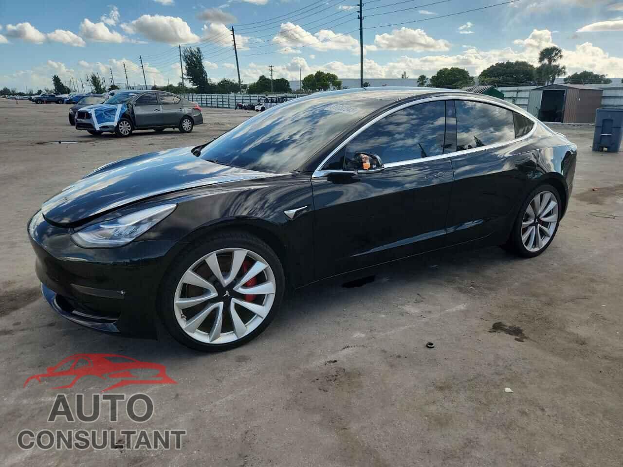 TESLA MODEL 3 2019 - 5YJ3E1EBXKF413739