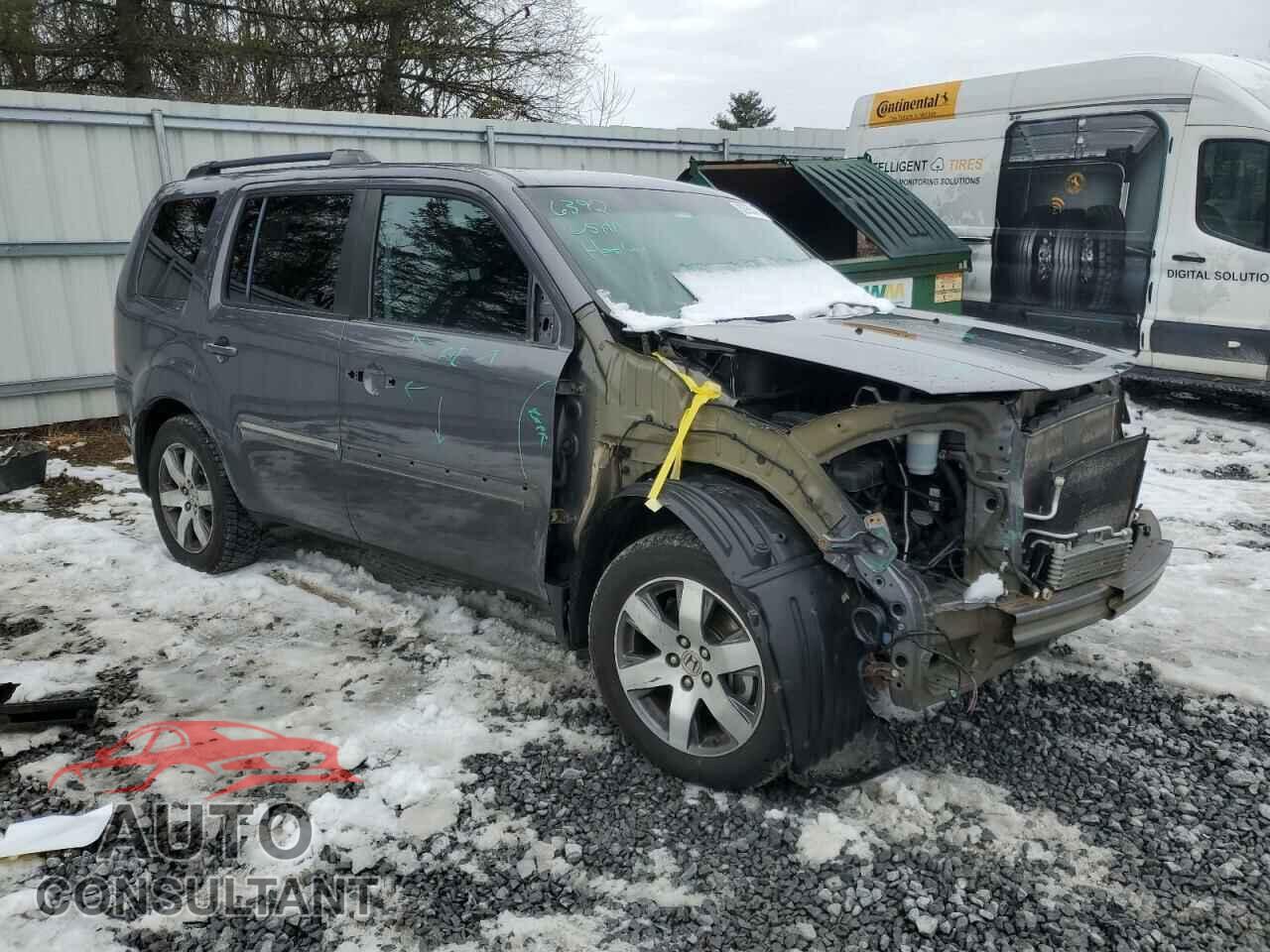 HONDA PILOT 2015 - 5FNYF4H90FB061760
